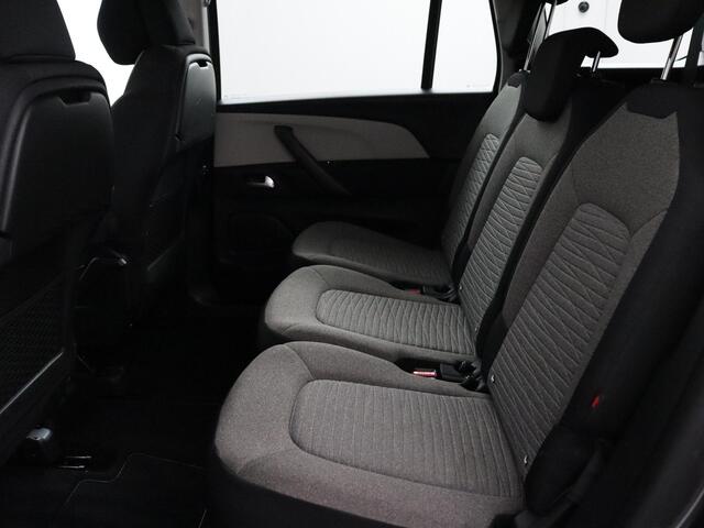 Citroen GRAND C4 PICASSO SpaceTourer 1.2 PureTech Business Trekhaak 7 persoons Automaat Stoelmassage Camera