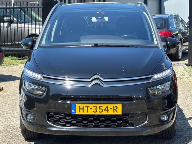 Citroen GRAND C4 PICASSO 1.2 Zwart 2016 7-Persoons Trekhaak