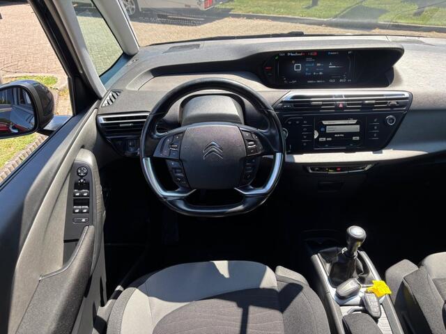 Citroen GRAND C4 PICASSO 1.2 Zwart 2016 7-Persoons Trekhaak