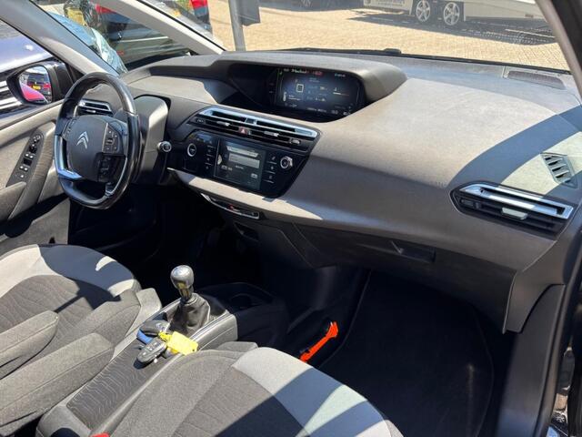 Citroen GRAND C4 PICASSO 1.2 Zwart 2016 7-Persoons Trekhaak