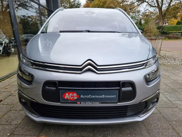 Citroen GRAND C4 PICASSO SpaceTourer 1.2i Feel 131pk | 7-persoons | 2022 | Carplay | Camera | Zeer nette staat!