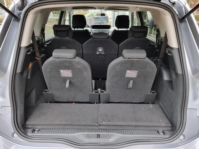 Citroen GRAND C4 PICASSO SpaceTourer 1.2i Feel 131pk | 7-persoons | 2021 | Carplay | Camera | Zeer nette staat!