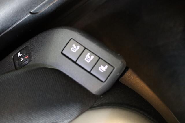 Citroen GRAND C4 PICASSO SpaceTourer PT 180 Shine Automaat 7 pl Trekhaak | Stoelverwarming | Camera | Navi | Pano dak | 18"