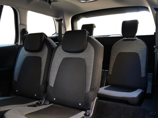 Citroen GRAND C4 PICASSO SpaceTourer 1.2 130PK/ 7-PERSOONS/ TREKHAAK/ CAMERA