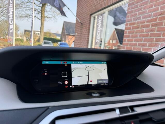 Citroen GRAND C4 PICASSO SpaceTourer 1.2 PureTech Bns 7-persoons TREKHAAK / MASSAGE / CAMERA / STOELV