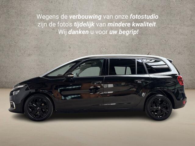 Citroen GRAND C4 PICASSO Spacetourer 1.2 PureTech Black Sport 7 Persoons (APPLE CARPLAY, GROOT NAVI, CAMERA, CLIMATE, STOELMASSAGE/VERWARMING, LM VELGEN, NIEUWE APK, NIEUWSTAAT)