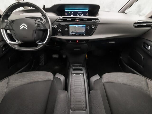 Citroen GRAND C4 PICASSO Spacetourer 1.2 PureTech Sport Automaat 131Pk (APPLE CARPLAY, GROOT NAVI, CAMERA, 7 PERSOONS, GETINT GLAS, TREKHAAK, NIEUWE APK, NIEUWSTAAT)