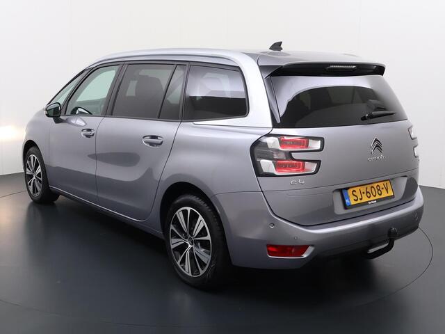 Citroen GRAND C4 PICASSO 1.2 PureTech Feel | Apple Carplay/Android Auto | Camera | 17" Lichtmetalen velgen | Trekhaak