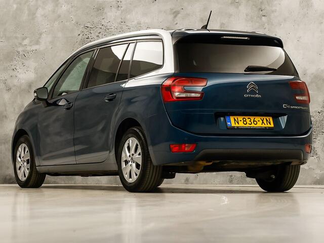 Citroen GRAND C4 PICASSO Spacetourer 1.2 PureTech Sport 7 Persoons (APPLE CARPLAY, STOELVERWARMING, NAVI, GETINT GLAS, SPORTSTOELEN, CAMERA, CRUISE, NIEUWE APK, NIEUWSTAAT – foto 3