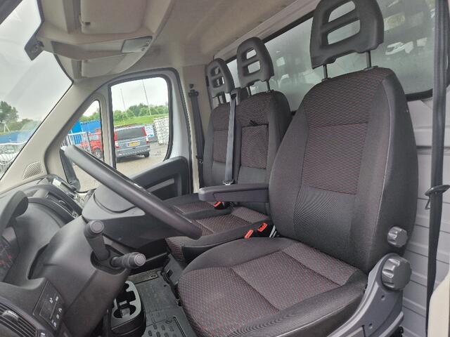 Citroen JUMPER 35 2.2 BlueHDi 165 L4 schade meubelbak camera cruise airco 3-pers euro6 4.04 wielbasis laadklep