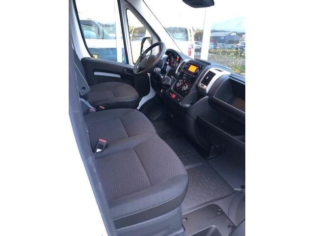 Citroen JUMPER 2.2 BlueHDi L3H2 3.5t | 165 PK | Handgeschakeld | 3-Zits | Airco | Cruise Control | Radio | Nieuw uit voorraad | Direct leverbaar