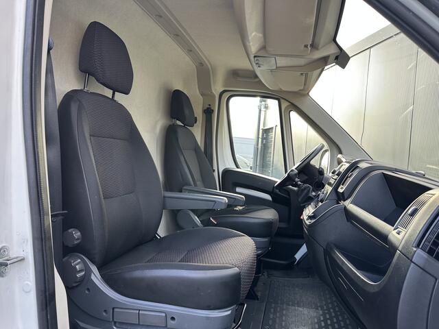 Citroen JUMPER 2.2 BlueHDi 140 PK / L1H1 / 1e EIG. / 2.5T TREKHAAK / CAMERA / CRUISE / AIRCO / NAVIGATIE