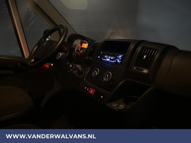 Citroen JUMPER 2.2 BlueHDi Bakwagen Laadklep Euro6 Airco | bijrijdersbank