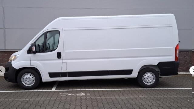 Citroen JUMPER ë-Jumper 435 L3H2 Club 75 kWh Airco / 6 KM / L3