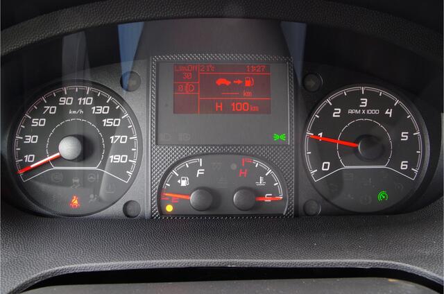 Citroen JUMPER 2.2 BlueHDi 140pk L2H2 Zwaar 3.5t > BPM vrij/voorraad actie!/trekhaak/camera/navi/cruise...