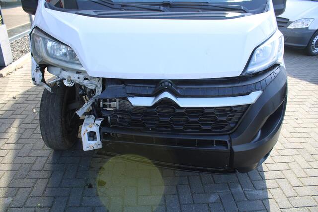 Citroen JUMPER 2.2 BlueHDi 140 L1H1 3.5t Airco cruise 3 zits 25.000 km.