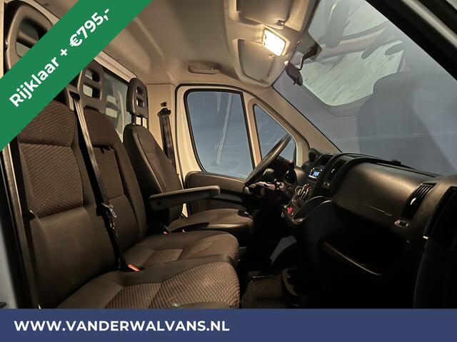 Citroen JUMPER 2.2 BlueHDi 141pk Bakwagen Laadklep RIJKLAAR Euro6 Airco | 1075kg laadvermogen Bijrijdersbank