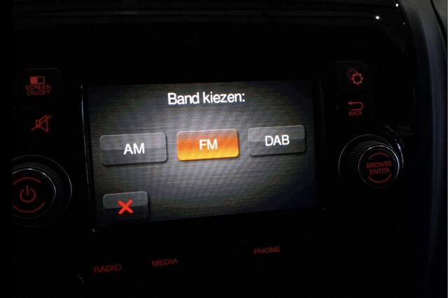 Citroen JUMPER ë-Jumper 435 L3 Club DC 75 kWh Bakwagen DAB ontvanger / Bakwagen / 3 keer op voorraad
