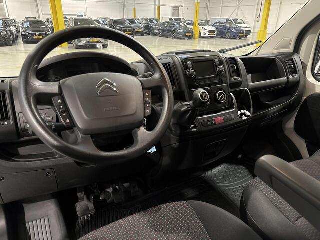Citroen JUMPER 2.2 140 pk L2H2 Club | BPM VRIJ!! | Navigatie | Betimmering Laadruimte | 3 Zits | Achteruitrijcamera |