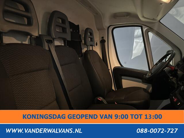 Citroen JUMPER 2.0 BlueHDi 131pk L2H1 Euro6 Airco | 2500kg Trekhaak | Dakdragers | LED Parkeersensoren, Bijrijdersbank, Bluetooth telefoonvoorbereiding