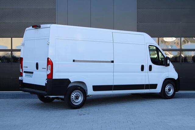 Citroen JUMPER 335 2.2 Blue HDi L3H2 180pk EAT8 - Navigatie - ACC - Blind Spot - Camera - 270gr deuren - Digital cockpit - LED koplampen - 3.0T Trekgewicht - Rijklaar