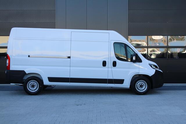 Citroen JUMPER 335 2.2 Blue HDi L3H2 180pk EAT8 - Navigatie - ACC - Blind Spot - Camera - 270gr deuren - Digital cockpit - LED koplampen - 3.0T Trekgewicht - Rijklaar