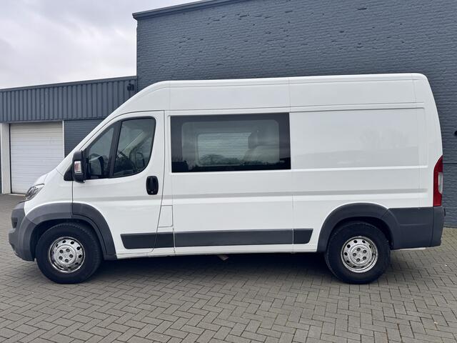 Citroen JUMPER 35 2.2 HDI 131PK L2H2 Dub.Cab.7Pers. / Schuifdeur rechts / Airco / Camera / Trekhaak / Apk mrt-2025