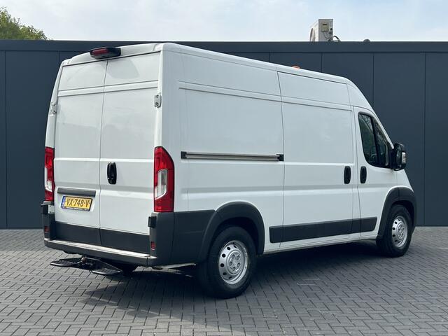 Citroen JUMPER 35 2.2 HDI 130 PK / L2H2 / AIRCO / NAVI / CAMERA / 3 TONS TREKHAAK / 3 - ZITS / BLUETOOTH