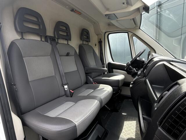 Citroen JUMPER 35 2.2 HDI 130 PK / L2H2 / AIRCO / NAVI / CAMERA / 3 TONS TREKHAAK / 3 - ZITS / BLUETOOTH