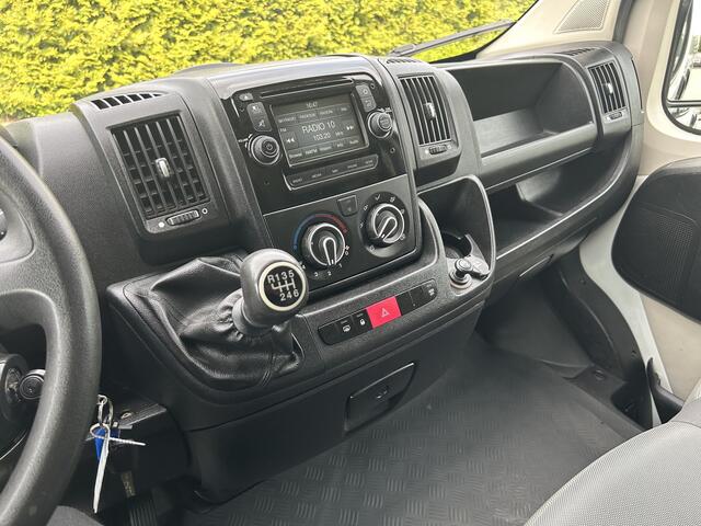 Citroen JUMPER 35 2.2 HDI 130 PK / L2H2 / AIRCO / NAVI / CAMERA / 3 TONS TREKHAAK / 3 - ZITS / BLUETOOTH