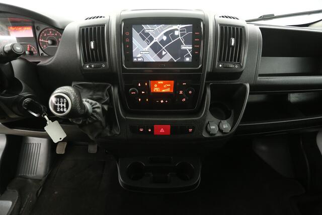 Citroen JUMPER 2.2 BlueHDi L2H2 | MARGE! | 140PK Airco Cruise Navigatie 3 Persoons PDC Bluetooth Elektrpakket Schuifdeur