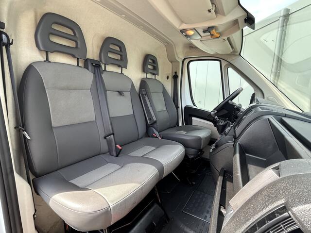 Citroen JUMPER 35 2.2 HDI 131 PK Zwaar / L2H2 / 1E EIG. / AIRCO / NAVIGATIE / BLUETOOTH / CAMERA / TREKHAAK / 3 - ZITS