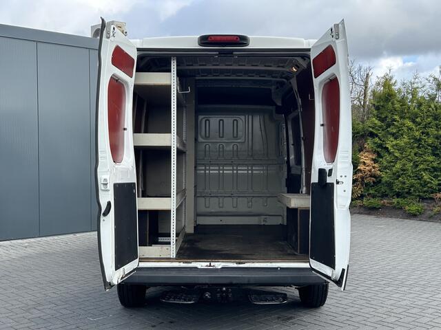 Citroen JUMPER 35 2.2 HDI 131 PK Zwaar / 1E EIG. / L2H2 / AIRCO / NAVI / BLUETOOTH / 3 TONS TREKHAAK / INRICHTING