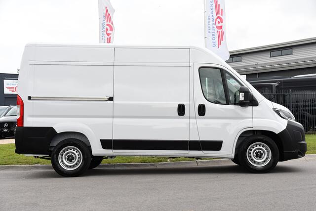 Citroen JUMPER 2.2 BlueHDi 140 L2H2 3.5t Virtual, Camera, Adaptieve Cruise, 140pk, Carplay, LED, Multimedia, Automaat, NIEUW MODEL!