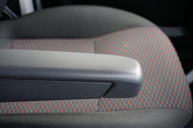 Citroen JUMPER 2.2 BlueHDi 165 L3H2 Zwaar 3.5t |MARGE |Financieren zonder aanbetaling |Camera |Cruise |Navi |Airco |Betimmering |EURO6D |3500 KG |165 pk |Bluetooth |Trekhaak