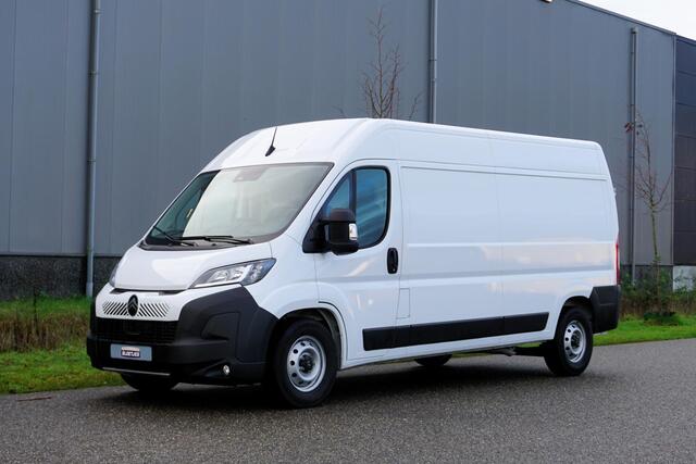 Citroen JUMPER 2.2 BlueHDi 140 L3H2 3.5t Automaat |Topstaat |Camera |Cruise |Navi |Groot scherm |2e Airbag |Trekhaak |Betimmering |Parkeersensoren |1e eigenaar |3500 KG |BPM voordeel!
