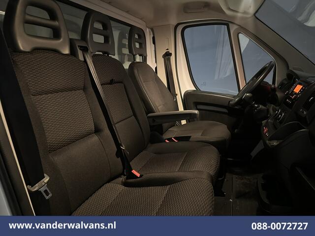 Citroen JUMPER 2.2 BlueHDi 141pk Bakwagen Laadklep Euro6 Airco | 955kg laadvermogen | Cruisecontrol Bijrijdersbank.