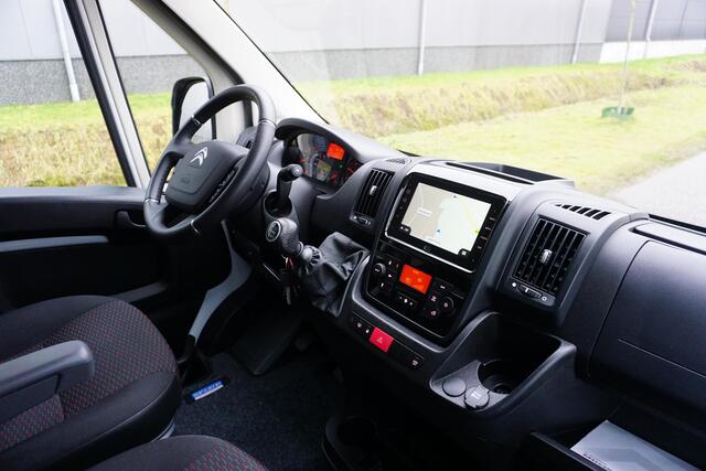Citroen JUMPER 2.2 BlueHDi 165 L4H2 Zwaar 3.5t 1e eigenaar |Topstaat |165 pk |Camera |Cruise |Navi |Climate control |2e airbag |Carplay |Bluetooth |Betimmering |Lederen stuurwiel |3500 KG