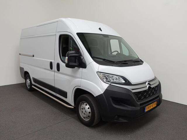 Citroen JUMPER L2H2 120pk Navigatie Camera Airco Cruise control Trekhaak Sidebars 3-zits Euro6