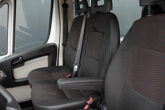 Citroen JUMPER L3H2 Dubbele cabine | 2.0BlueHDi 130Pk | 7-Persoons | Trekhaak