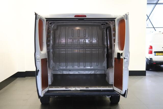 Citroen JUMPER 2.2 BlueHDi 120PK EURO 6 - Airco - Cruise - ¤ 14.900,- Excl.