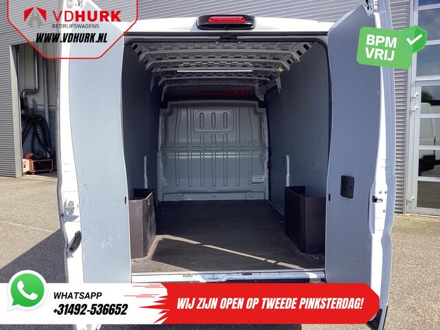 Citroen JUMPER 2.2 HDi 140 pk L3H2 Carplay/ 2.5t Trekverm./ Gev.Stoel/ Climate/ Camera/ Cruise/ Navi/ Dodehoek