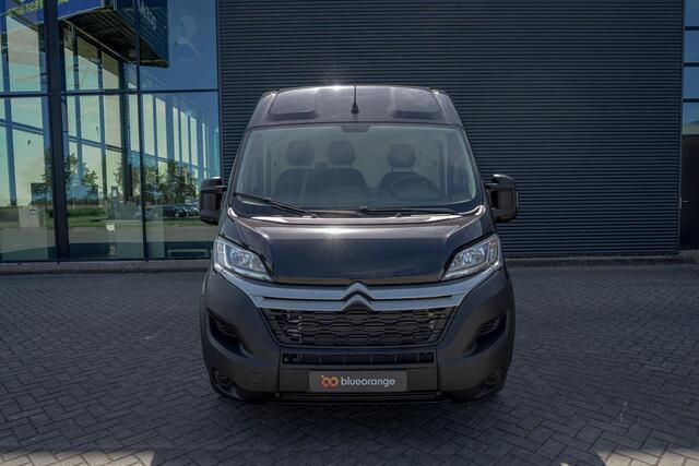 Citroen JUMPER 2.2 BlueHDi 140 L3H2 3.3t 140PK 532KM, Achteruitrijcamera, Parkeersensoren, Clima, Verzwaarde Bladveren, Navi, Houten laadvloer