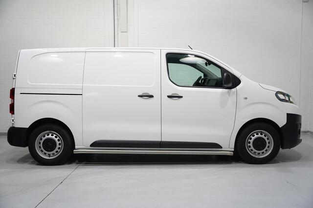 Citroen JUMPY 1.5 HDI 120 pk L2H1 Airco, Navi, Cruise Control Laadruimte Pakket, PDC achter, Sidebars, 3-Zits