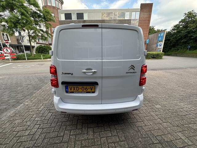 Citroen JUMPY 2.0 BlueHDI 145 pk L2 All-in prijs Navi/Parkeer sens/Airco/2300kg trekgewicht