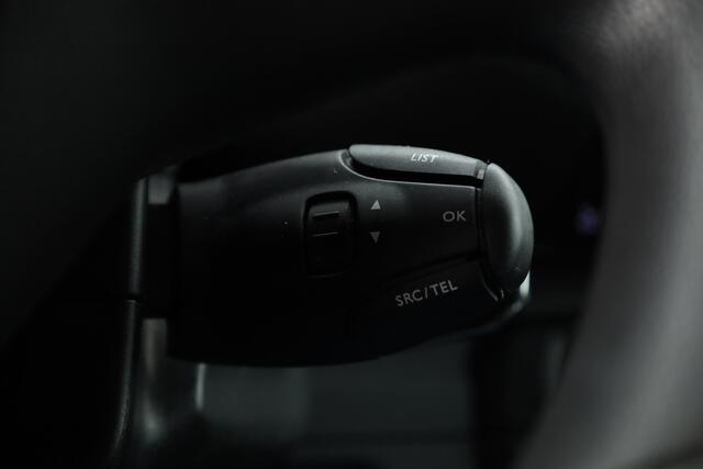 Citroen JUMPY 2.0 BlueHDI 180 Club M S&S | Cruise | CarPlay | Camera | Dakdragers | stoelv. |