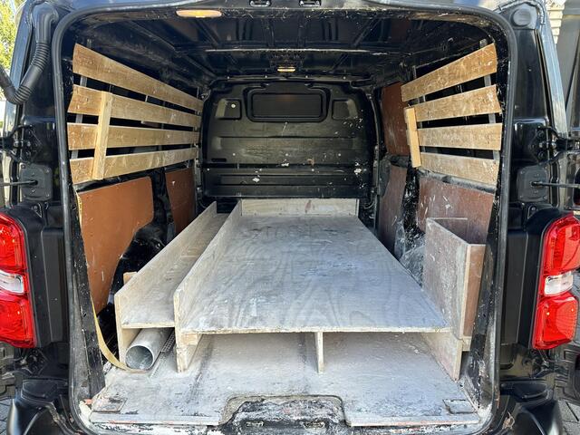 Citroen JUMPY 1.5 BlueHDI 100 M Club*A/C*NAVI*HAAK*CRUISE*