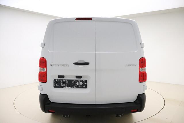 Citroen JUMPY 2.0 BlueHDI L3 145 PK | Handgeschakeld | 6 X UIT VOORRAAD LEVERBAAR | Airco | Cruise Control | Laadvloer| Navigatie | Parkeersensor | Apple Carplay | 3-zits | Camera | Stuurwielbediening
