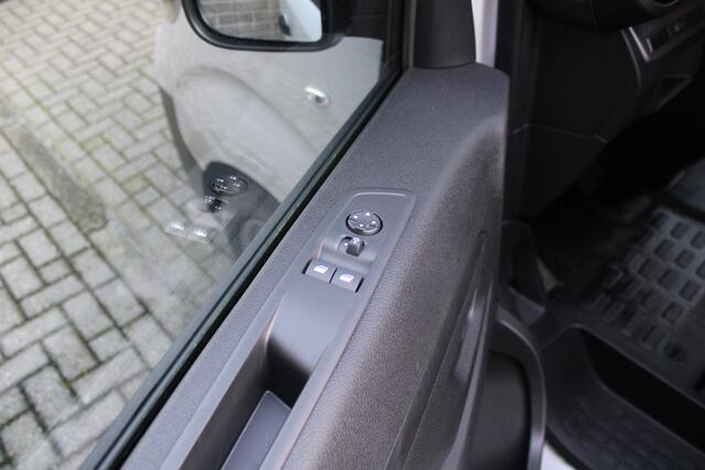 Citroen JUMPY 2.0 BlueHDI 145 L3 S&S Dubbele Cabine Cruise/Climate control, Navigatie, Radio/DAB, Handsfree bluetooth, Pack City Plus,
