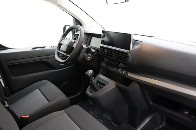 Citroen JUMPY 2.0 BlueHDI 145 S&S L3 | NIEUW | Houten laadruimte afwerking | Trekhaak | Navigatie | Apple Carplay | Parkeersensoren | Luxe tussenwand | 3-zits